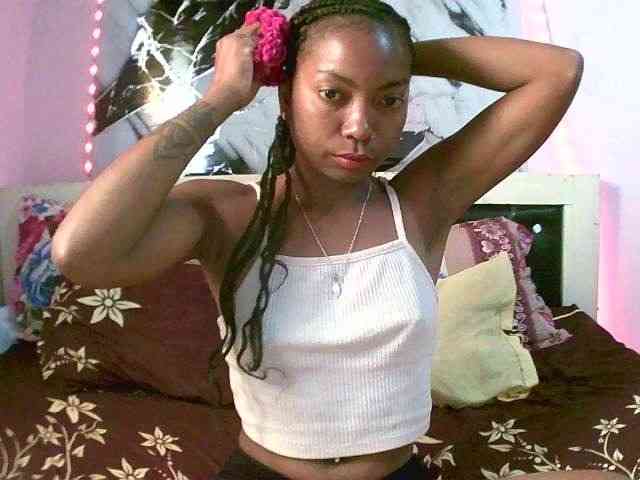 laetitianah webcam
