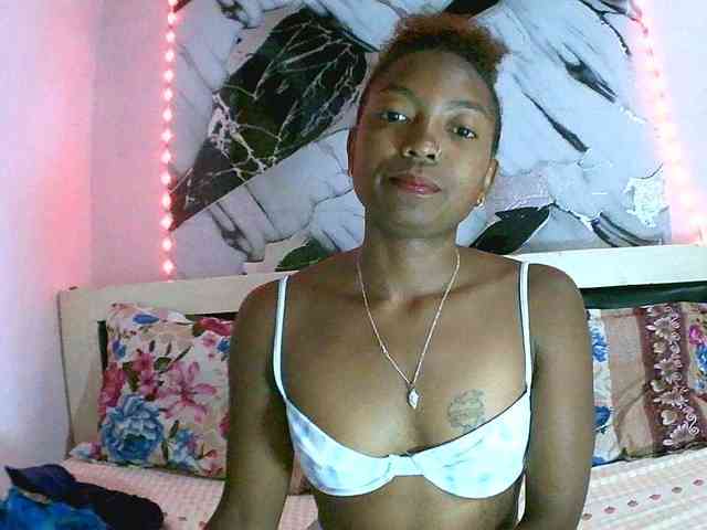 laetitianah webcam