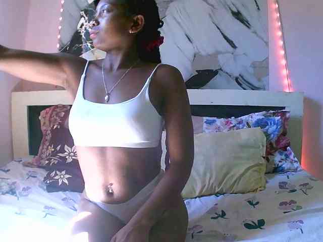 laetitianah webcam