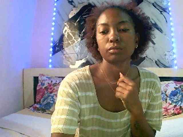 laetitianah webcam