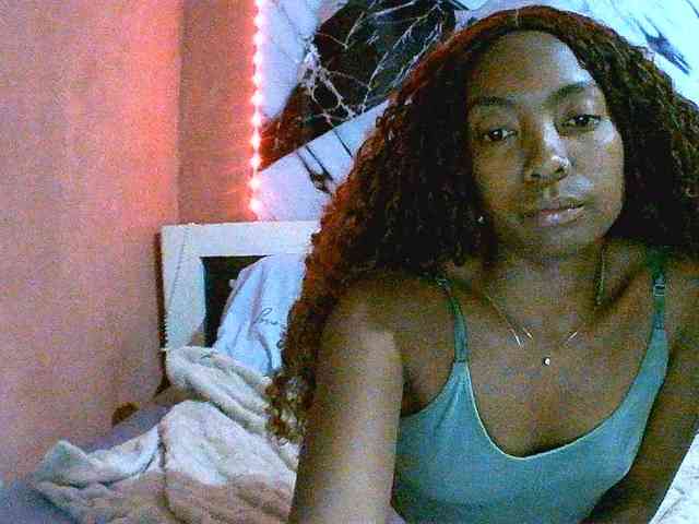 laetitianah webcam