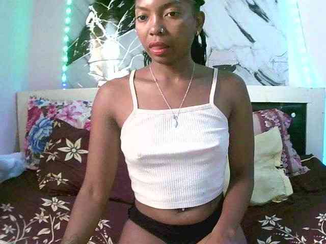 laetitianah webcam