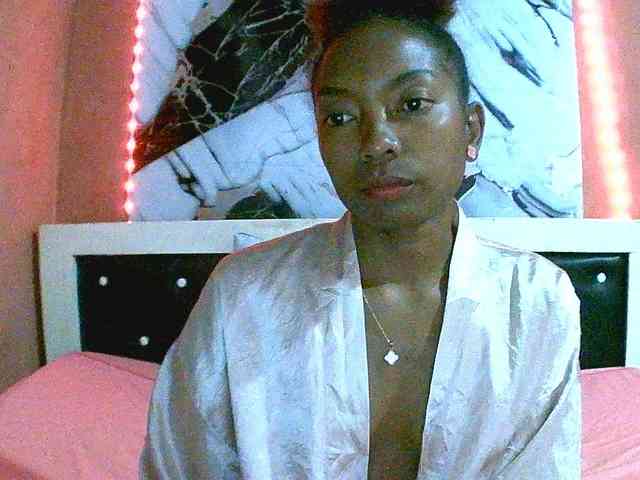 laetitianah webcam