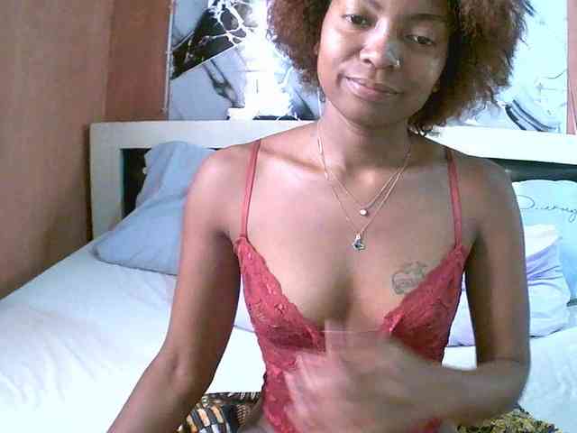 laetitianah webcam