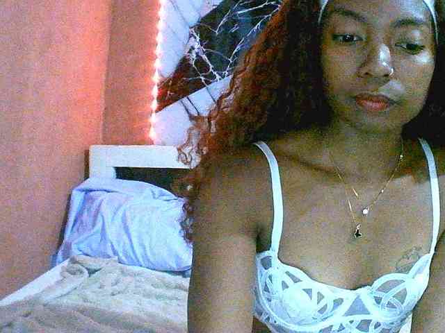 laetitianah webcam