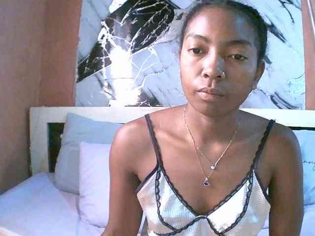 laetitianah webcam
