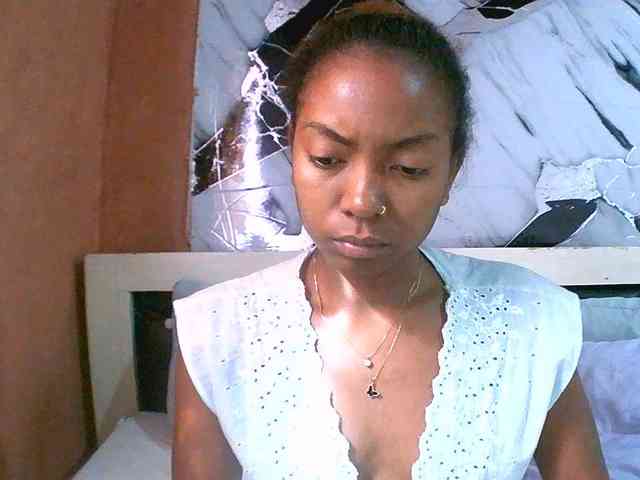 laetitianah webcam
