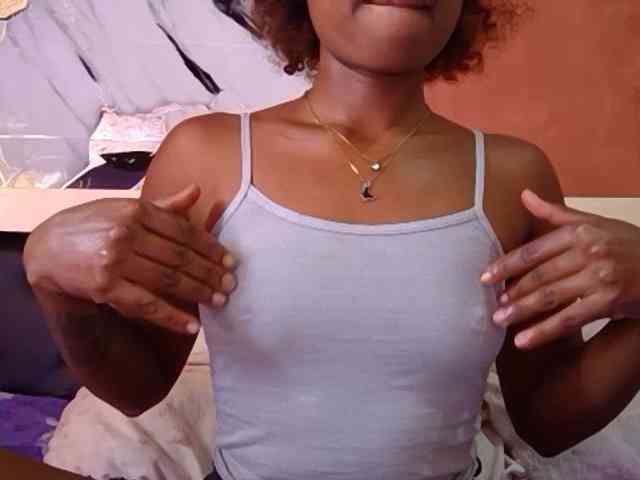 laetitianah webcam