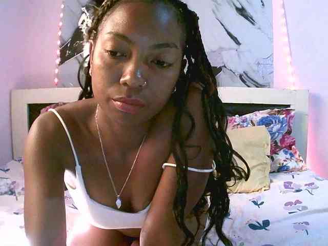 laetitianah webcam