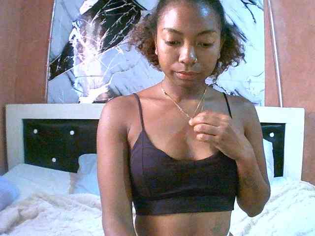 laetitianah webcam