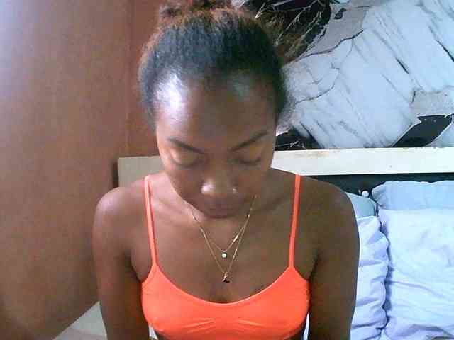 laetitianah webcam