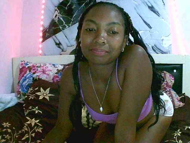 laetitianah webcam