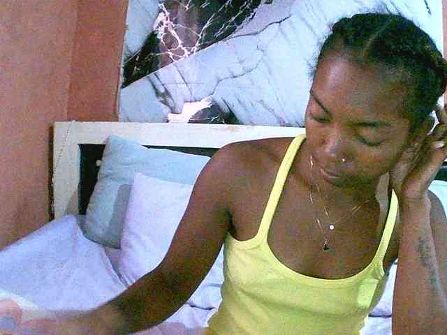 laetitianah webcam