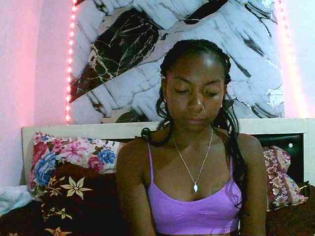 maliah Live Webcam on BongaCams