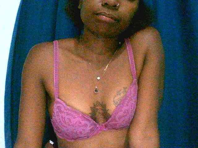 laetitianah webcam