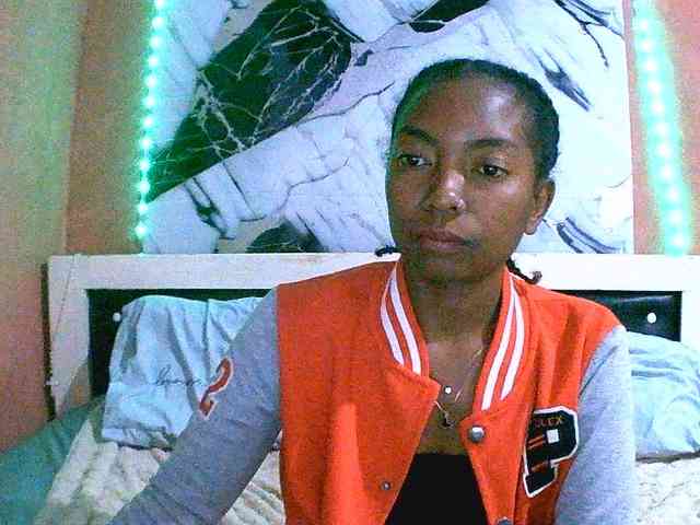 laetitianah webcam