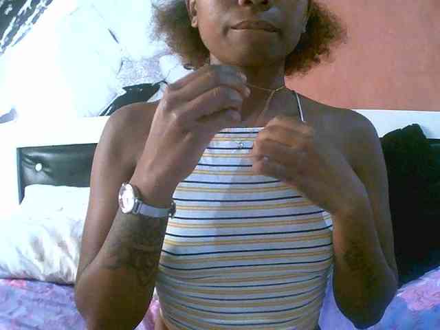 laetitianah webcam