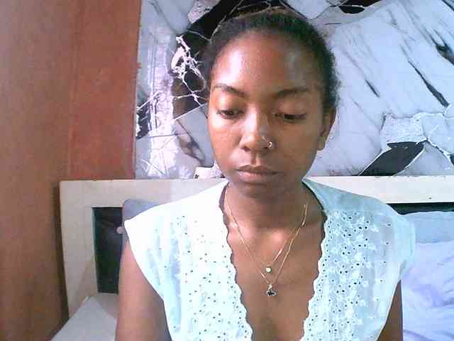 laetitianah webcam