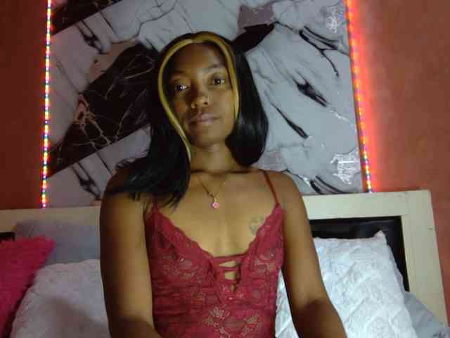 laetitianah webcam