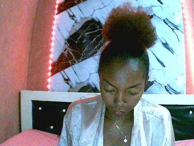 laetitianah webcam