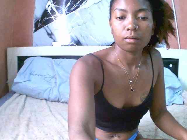 laetitianah webcam