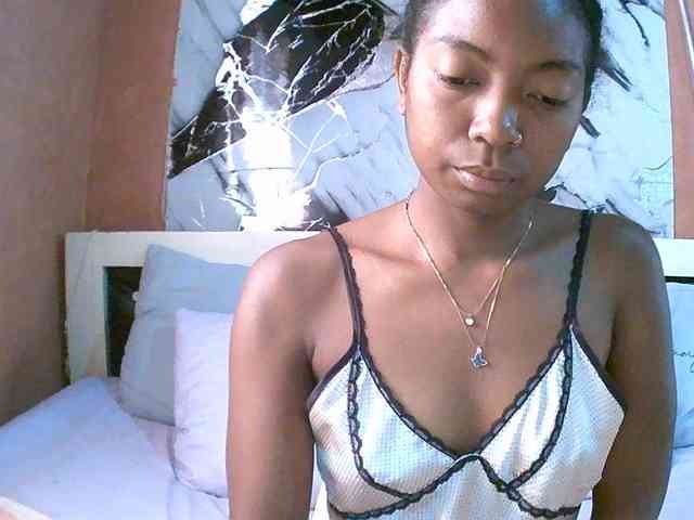 laetitianah webcam