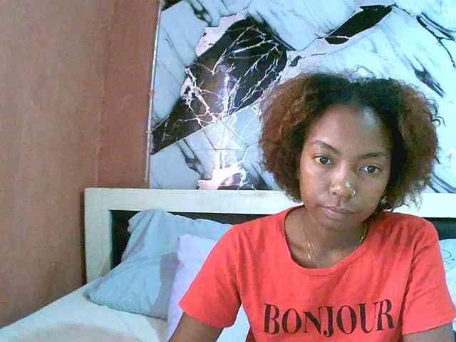 laetitianah webcam