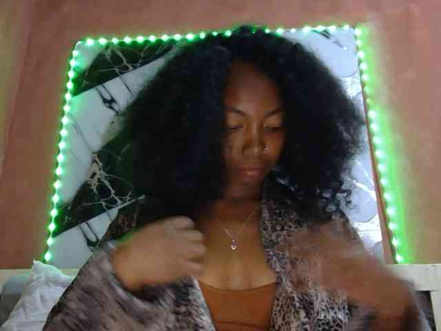 laetitianah webcam