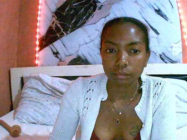 laetitianah webcam