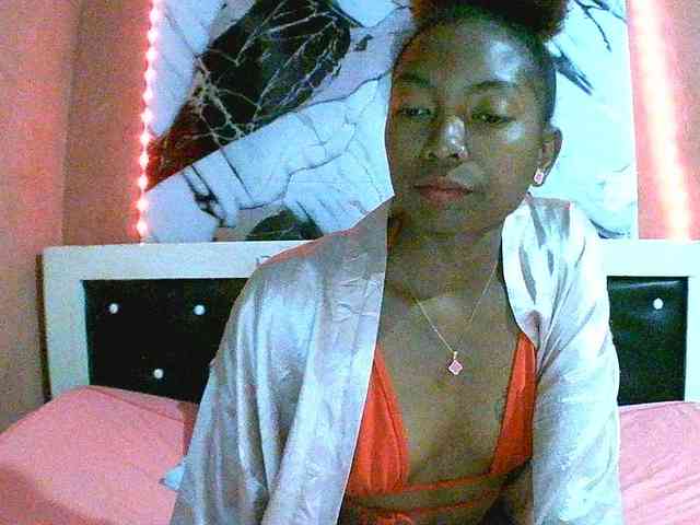 laetitianah webcam
