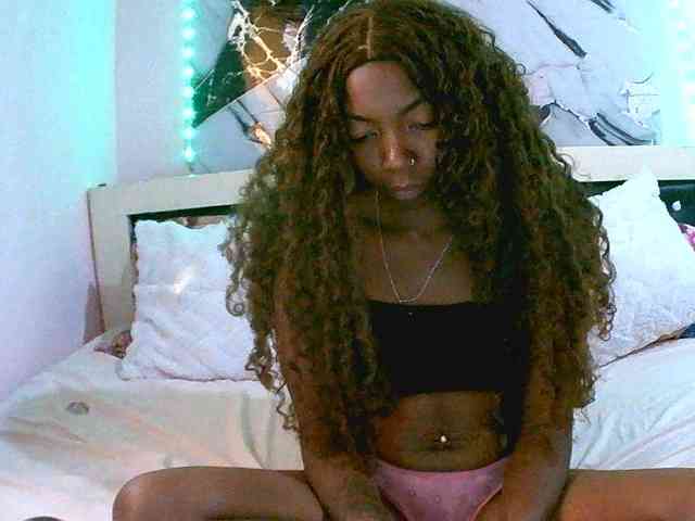 laetitianah webcam