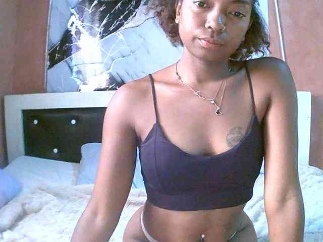 laetitianah webcam