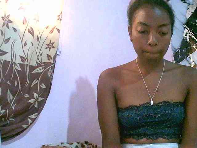 laetitianah webcam