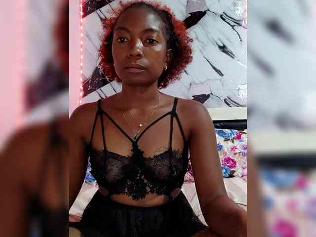 Modèle: laetitianah