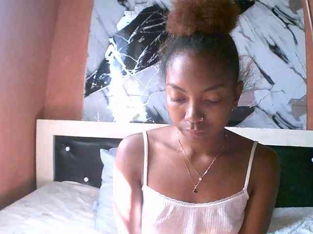 laetitianah webcam