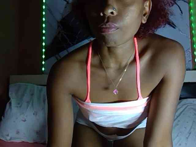 laetitianah webcam