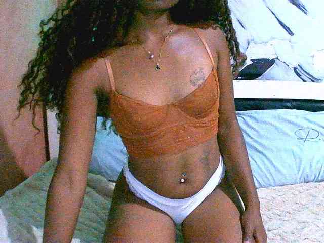 laetitianah webcam