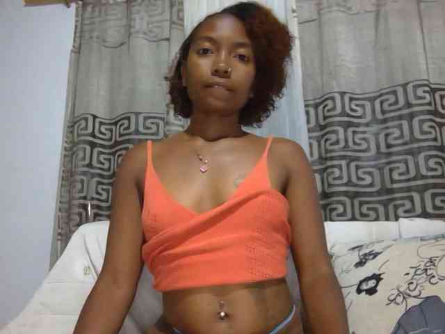 laetitianah webcam
