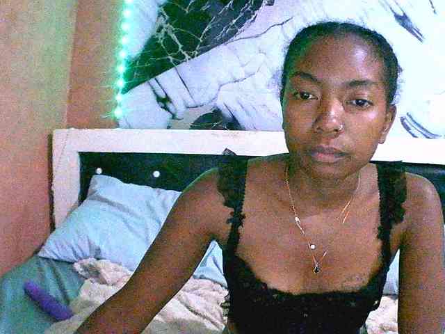 laetitianah webcam