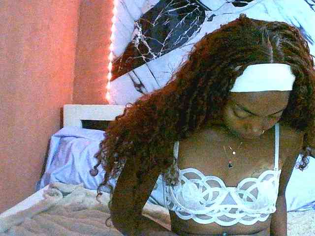 laetitianah webcam