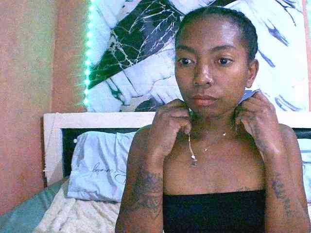 laetitianah webcam