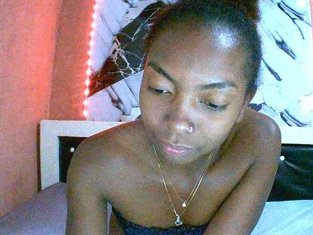 laetitianah webcam