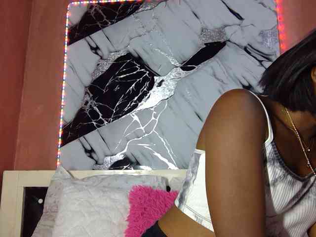 laetitianah webcam