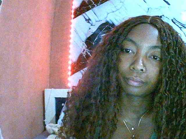 laetitianah webcam