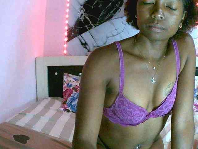 laetitianah webcam