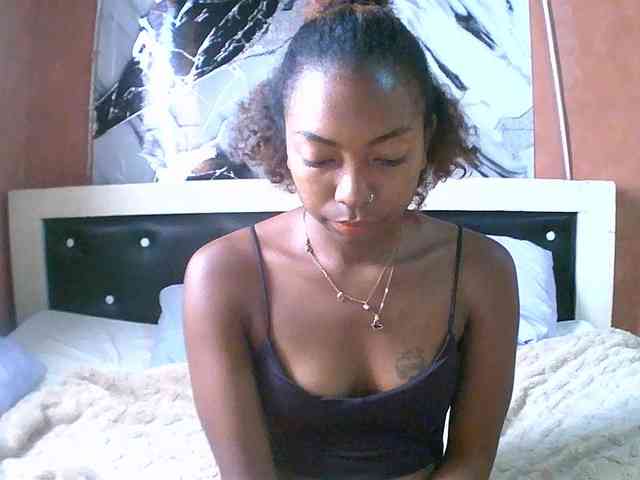laetitianah webcam