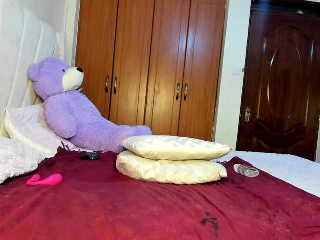 Freaky-Sweetie live cam on BongaCams