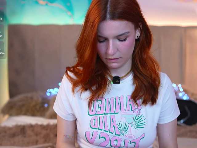 RedShinee live cam on BongaCams