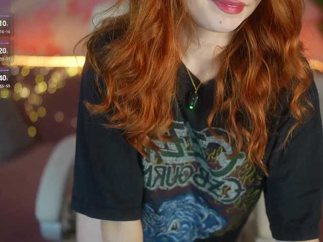 RedShinee live cam preview