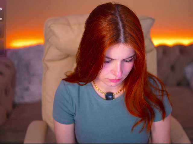 RedShinee live cam on BongaCams